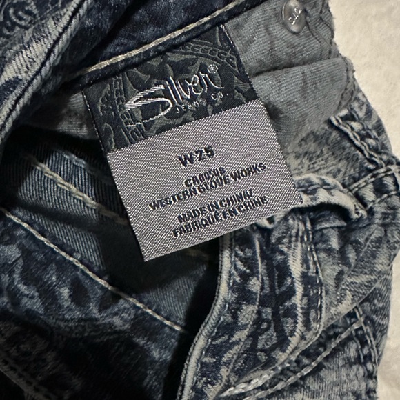 SILVER BRAND PRINTED CROPPED / CAPRI JEANS SIZE 25 - Picture 8 of 11